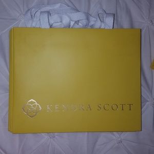 Lot of 4 Kendra Scott gift bags